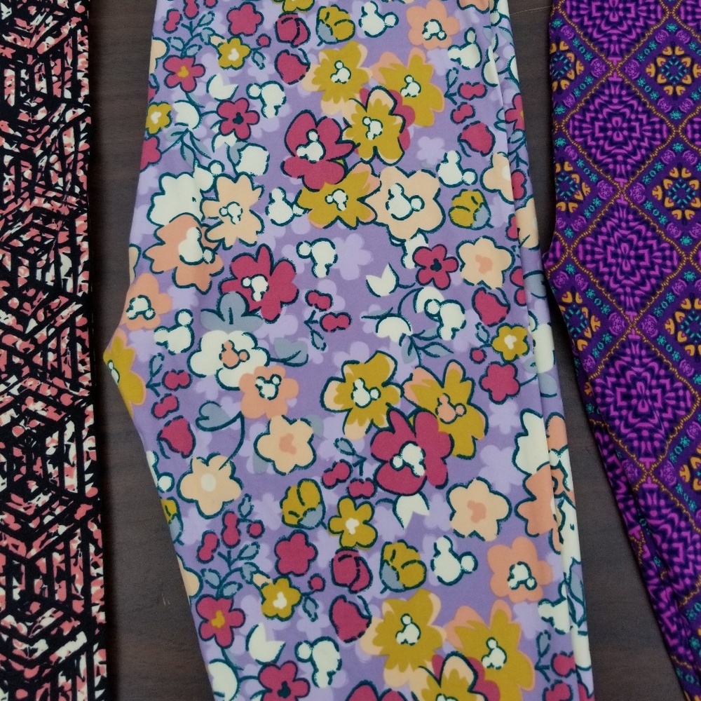 Lularoe Disney TC leggings